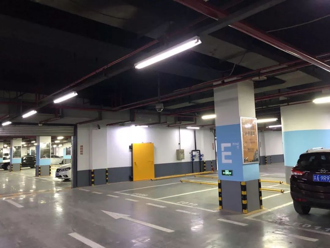 南京火车站南广场地下停车场要换新装啦